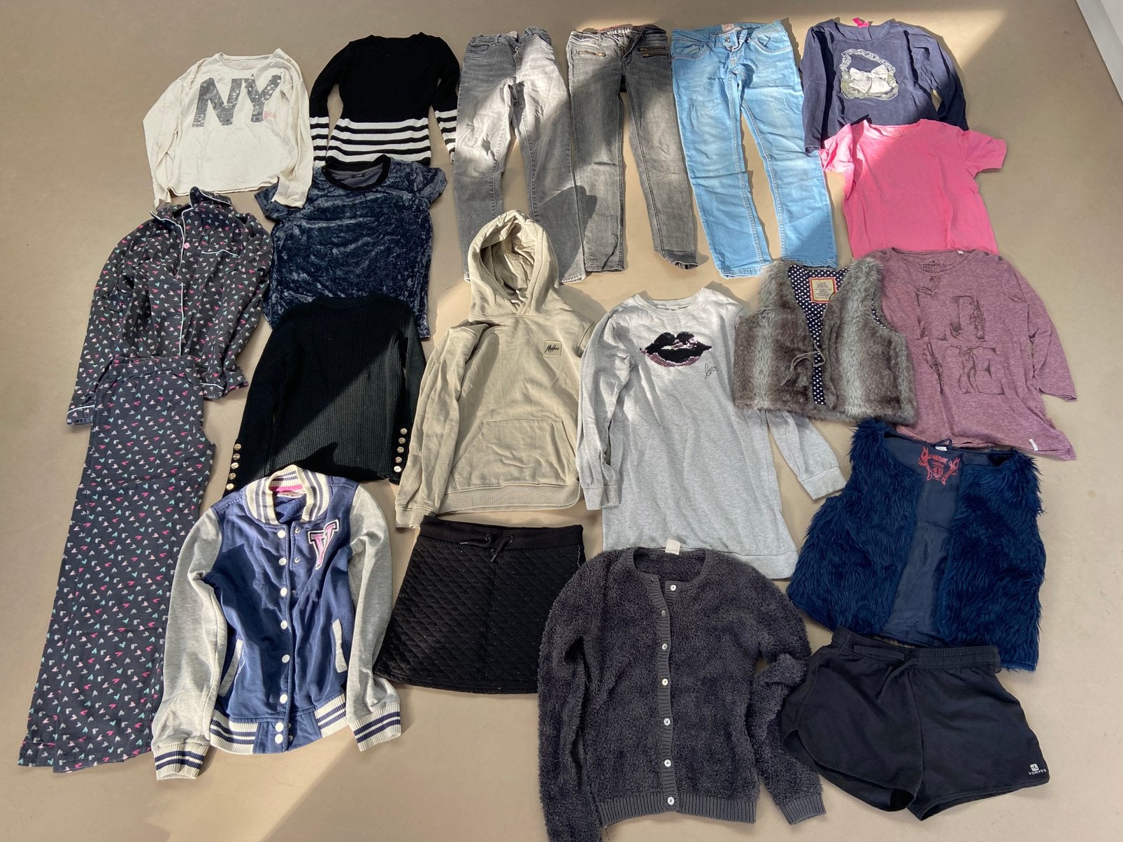 Pakket 19 stuks maat 146 / 152 meisje, Ophalen of Verzenden, Gebruikt, Maat 146