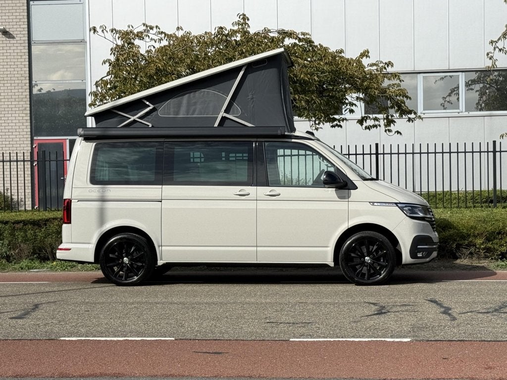Volkswagen T6.1 California Ocean 2023 65.000KM 4X4 204PK, Automaat, Watertank (Schoon), Volkswagen, Bedrijf