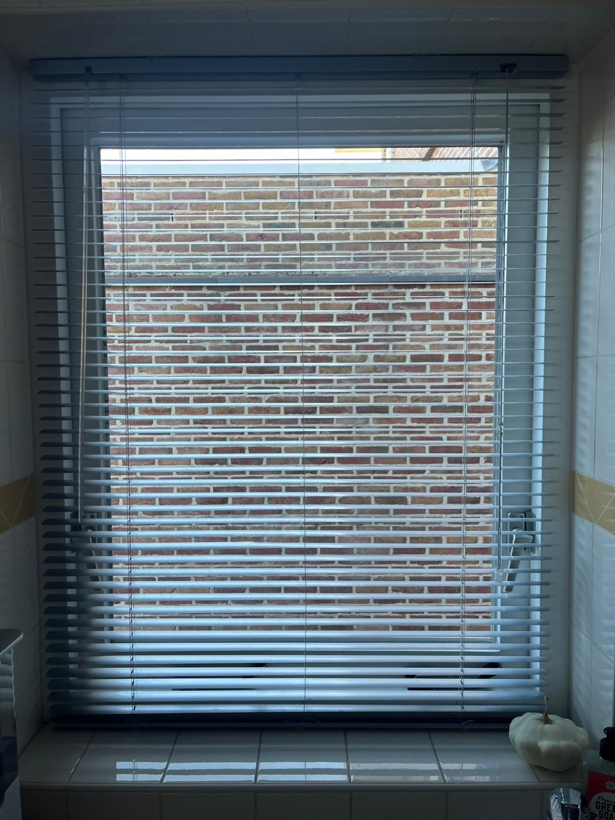 Luxaflex zilver in prima staat, Ophalen, Gebruikt, 80 tot 100 cm, Overige typen