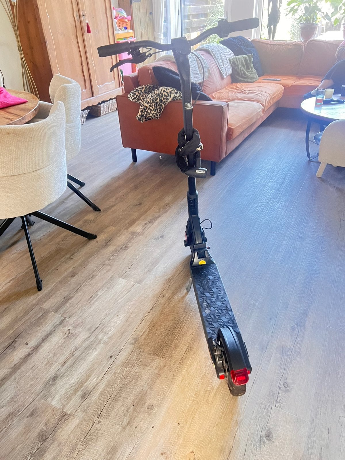 Elektrische step, Ophalen of Verzenden, Zo goed als nieuw, Elektrische step (E-scooter)