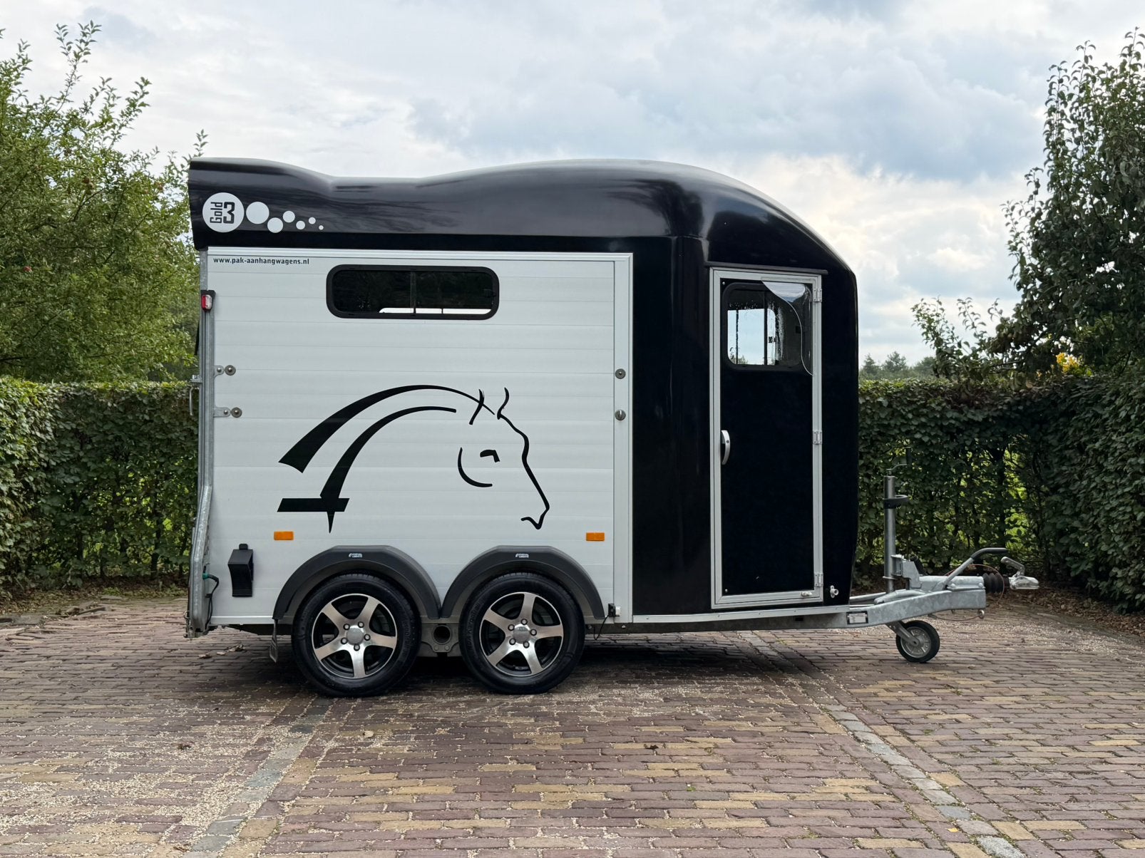 Zeer mooie cheval liberte gold 3 vol aluminium, zadelkamer, Ophalen, Aluminium, Zo goed als nieuw, 2-paards trailer