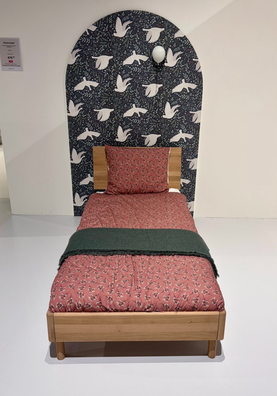 Vipack Forrest Bed 90x200 cm Eiken Showmodel!, Ophalen, 85 tot 100 cm, Zo goed als nieuw, Lattenbodem