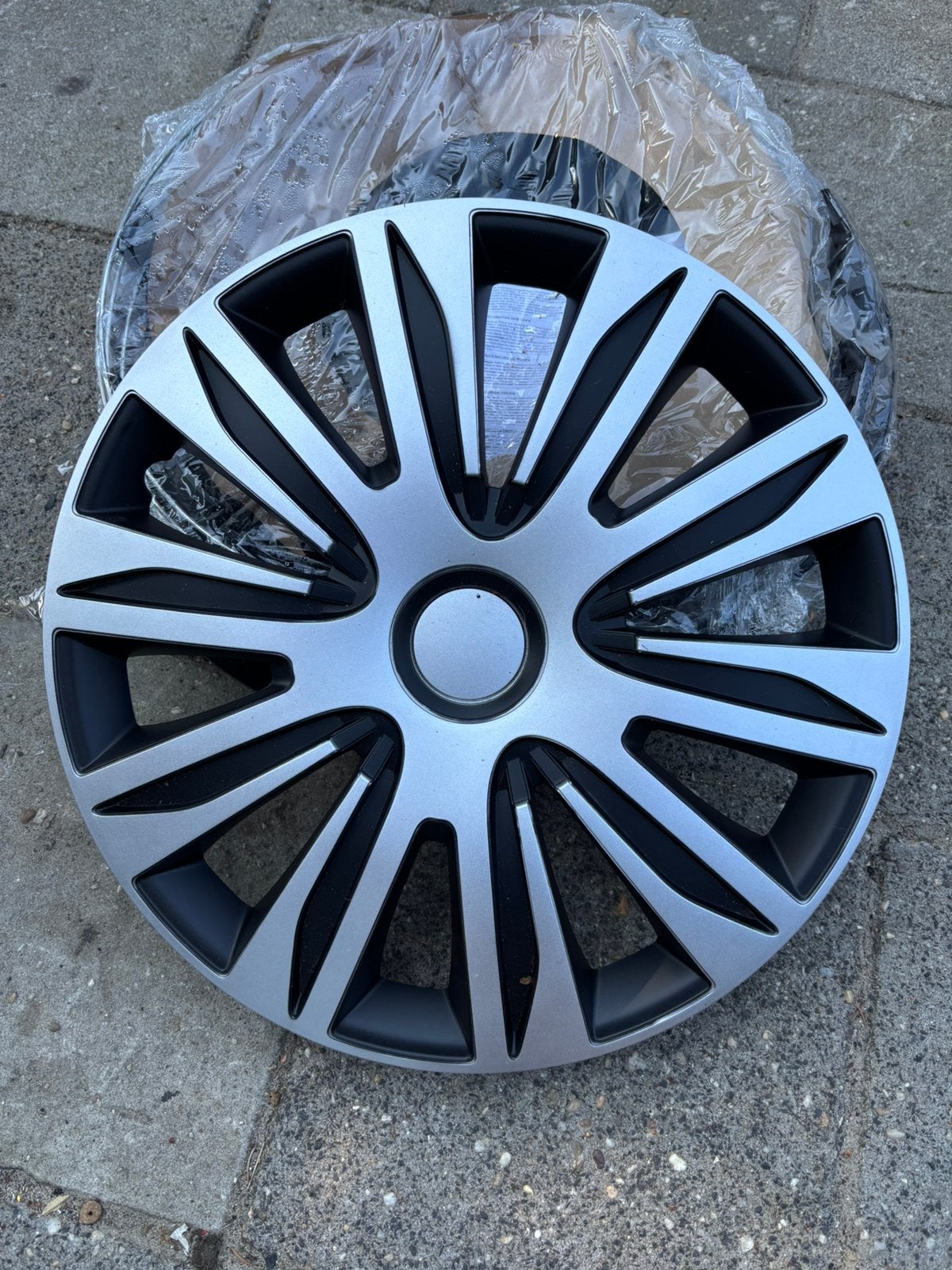 Wieldeksels 16 inch nieuw nu voor 25 euro koopje., Auto diversen, Wieldoppen, Ophalen of Verzenden, Zo goed als nieuw