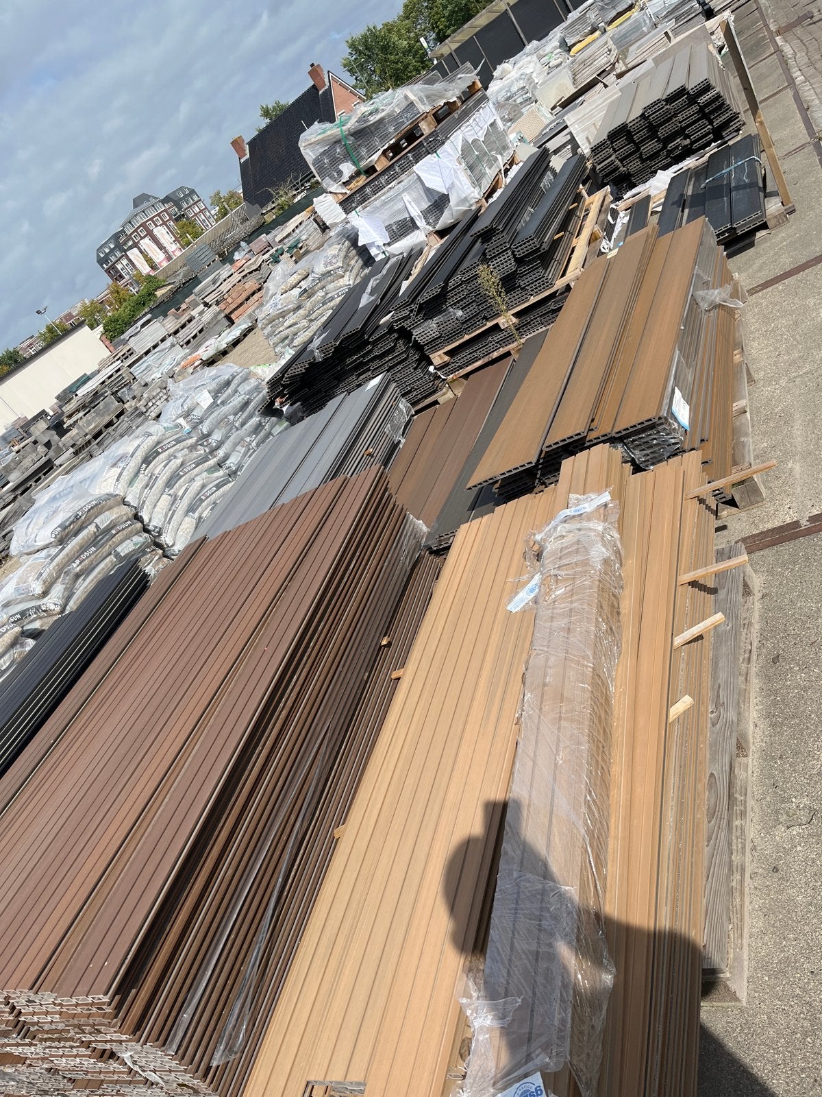 Diverse houten wpc schutting planken, Doe-het-zelf en Verbouw, Gebruikt, Ophalen of Verzenden, Plank, Overige houtsoorten