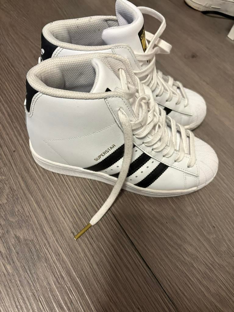 Adidas superstar sneakers, Ophalen of Verzenden, Nieuw, Sneakers of Gympen