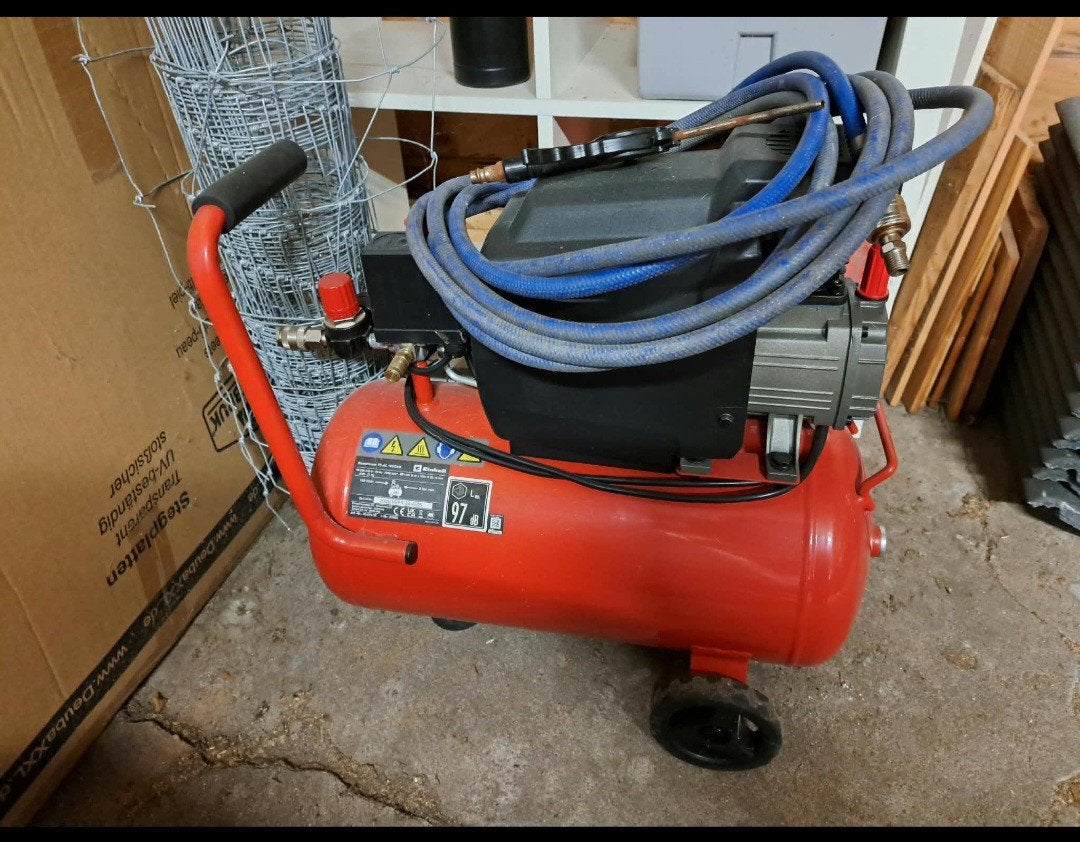 ***Einhell Compressor TE-AC 230/24 met slang***, Ophalen, Gebruikt, 10 bar of meer, 25 tot 100 liter
