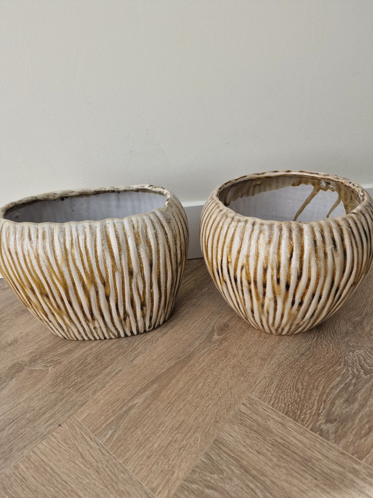 2 bloempotten, Ophalen, Rond, Aardewerk, Minder dan 40 cm