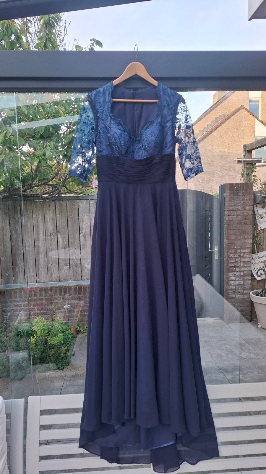 Prachtige donkerblauwe galajurk, Maat 38/40 (M), Blauw, Ophalen of Verzenden, Zo goed als nieuw