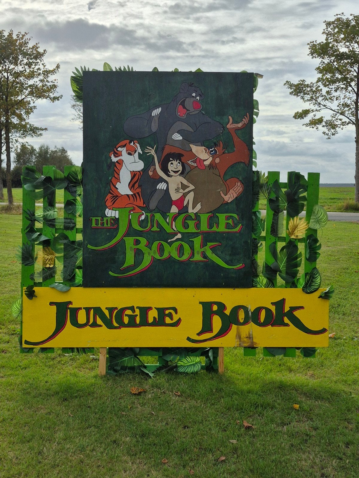 Feestweek straatversiering thema Disney: Junglebook, Ophalen