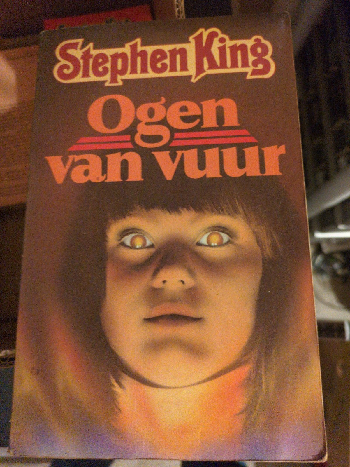 Stephen King - Ogen van vuur (Firestarter), Ophalen of Verzenden, Gelezen, Stephen King, Nederland