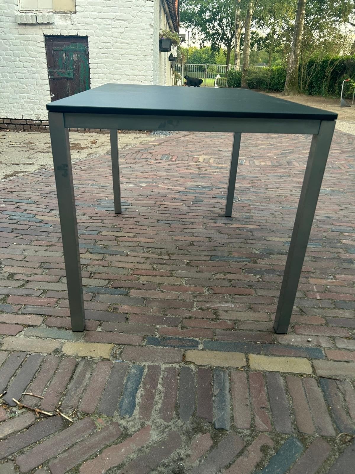 zwart tafeltje, Ophalen, Gebruikt
