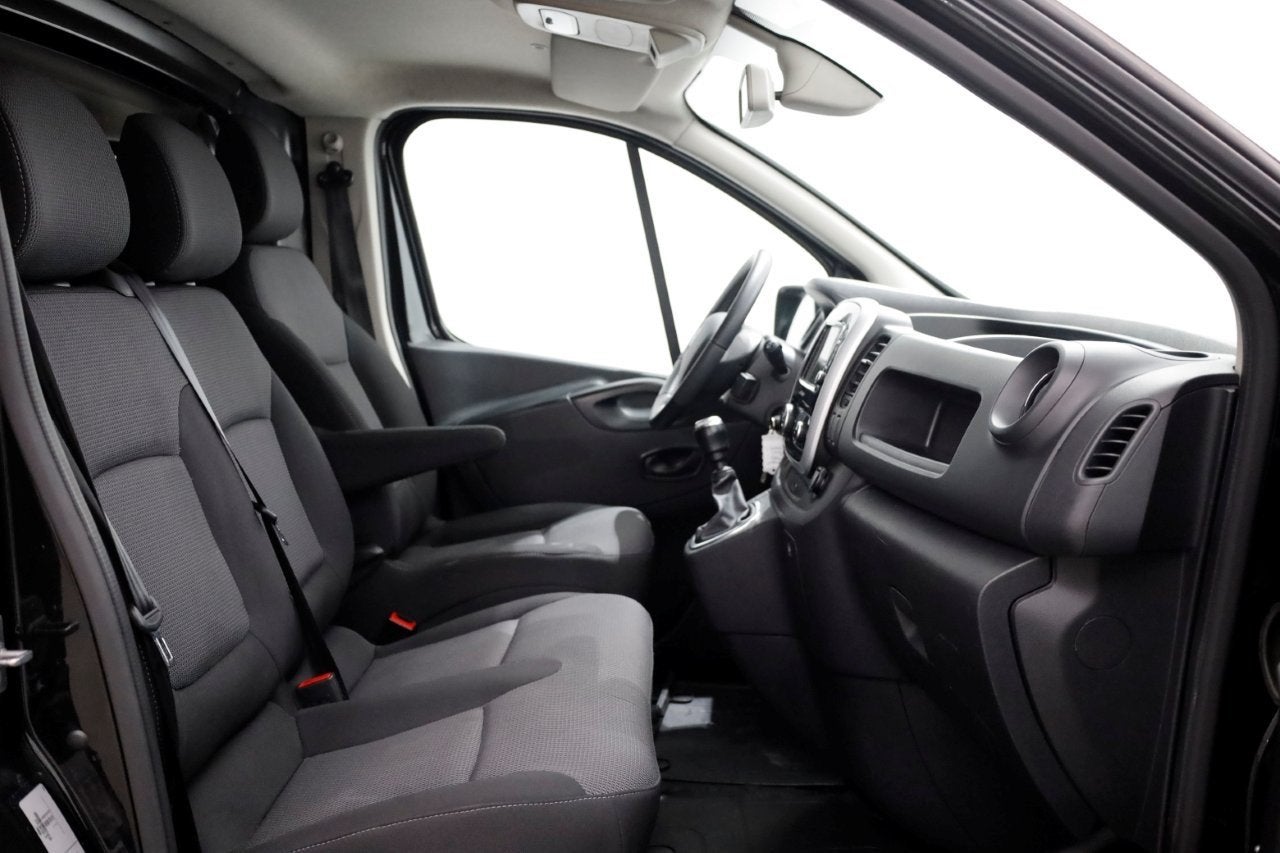 Renault Trafic 2.0 dCi 120pk L1H1 Comfort Navi/Camera/Inrich, Auto's, Voorwielaandrijving, 1706 kg, Gebruikt, Euro 6