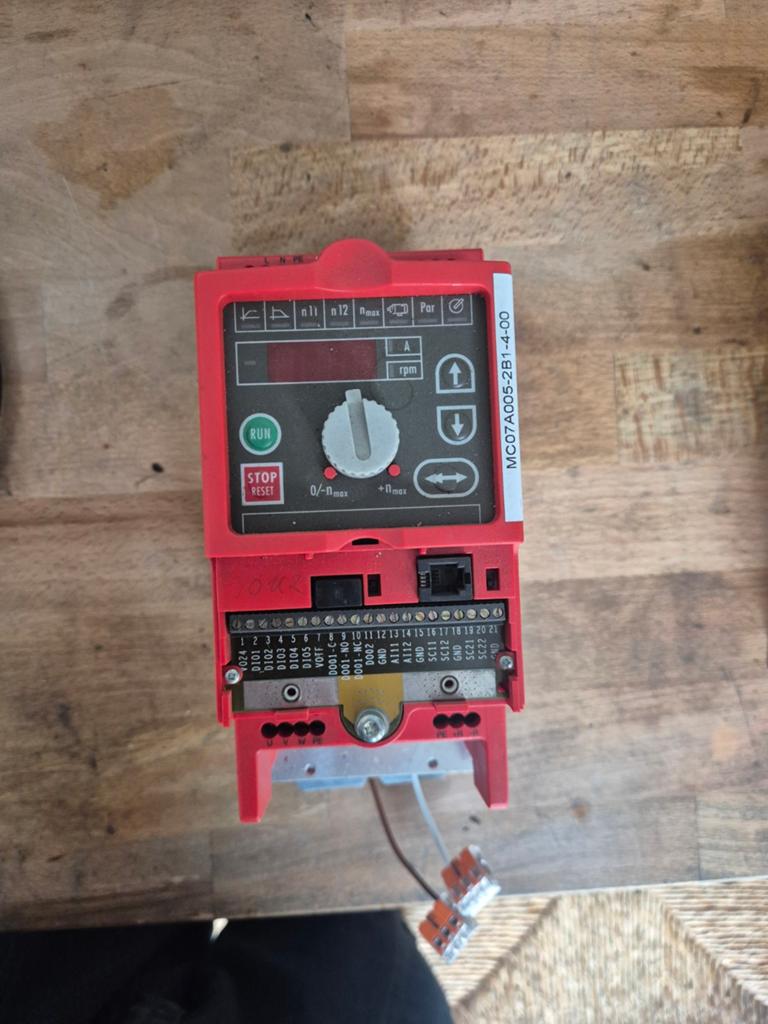 SEW Eurodrive Frequentieregelaar MC07A005-2B1-4-00, Ophalen of Verzenden