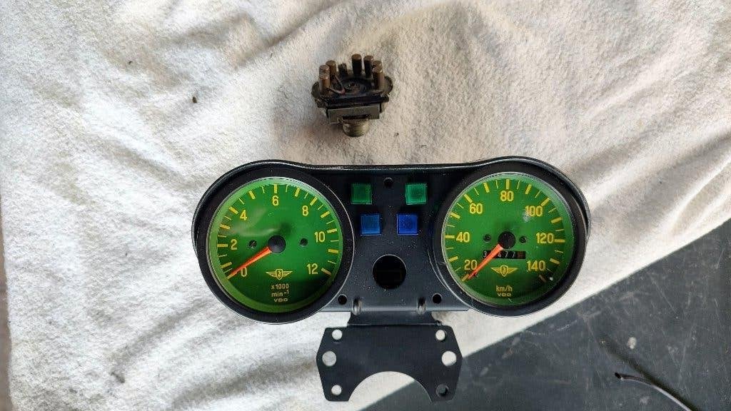 Zündapp Zelzaam Groene tellers 140 km 36.000 omgebouwd, Fietsen en Brommers, Brommeronderdelen | Zundapp, Ophalen of Verzenden