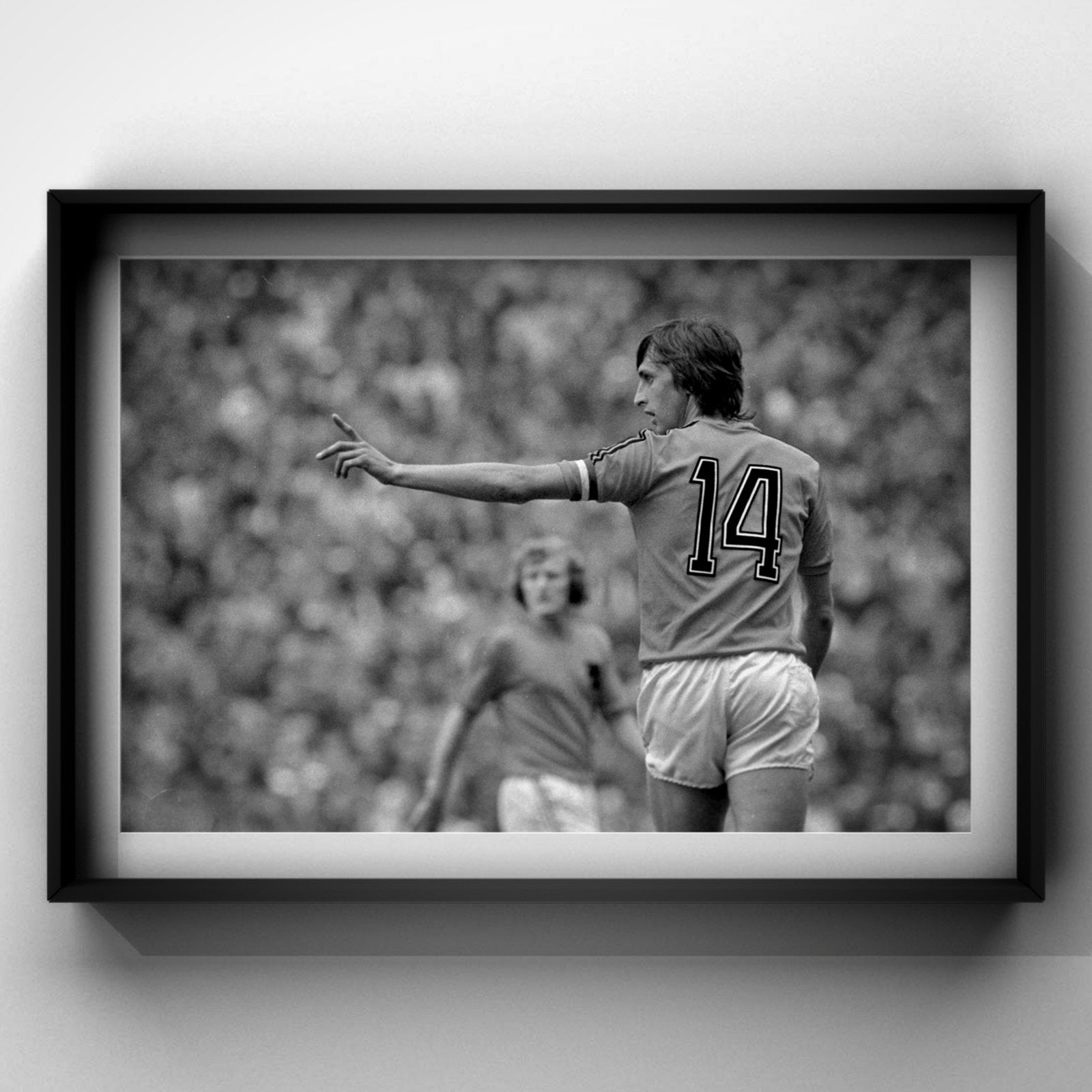 Johan Cruyff, Wim JansenWK-finale 1974 - zwart-wit foto, 1960 tot 1980, Foto, Ophalen of Verzenden, Zo goed als nieuw