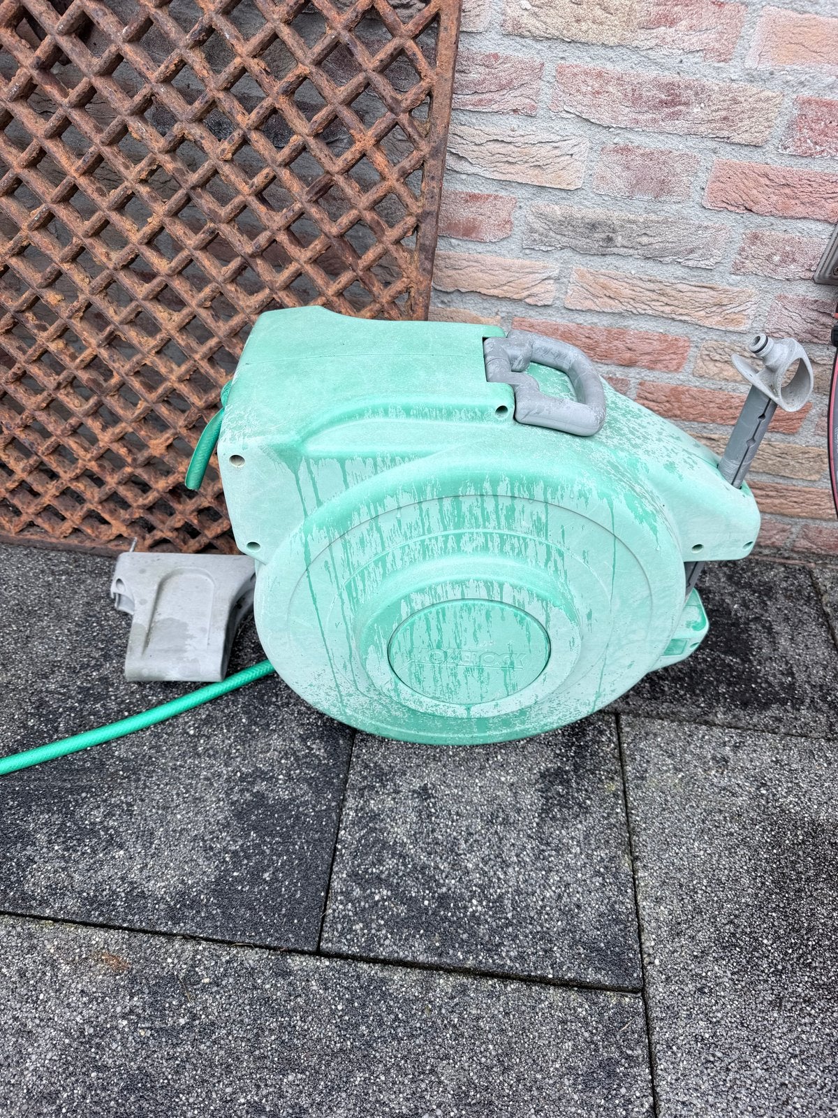 Hozelock wandslanghaspel 20 meter - Goede staat, Ophalen of Verzenden, Gebruikt, Tuinslanghaspel
