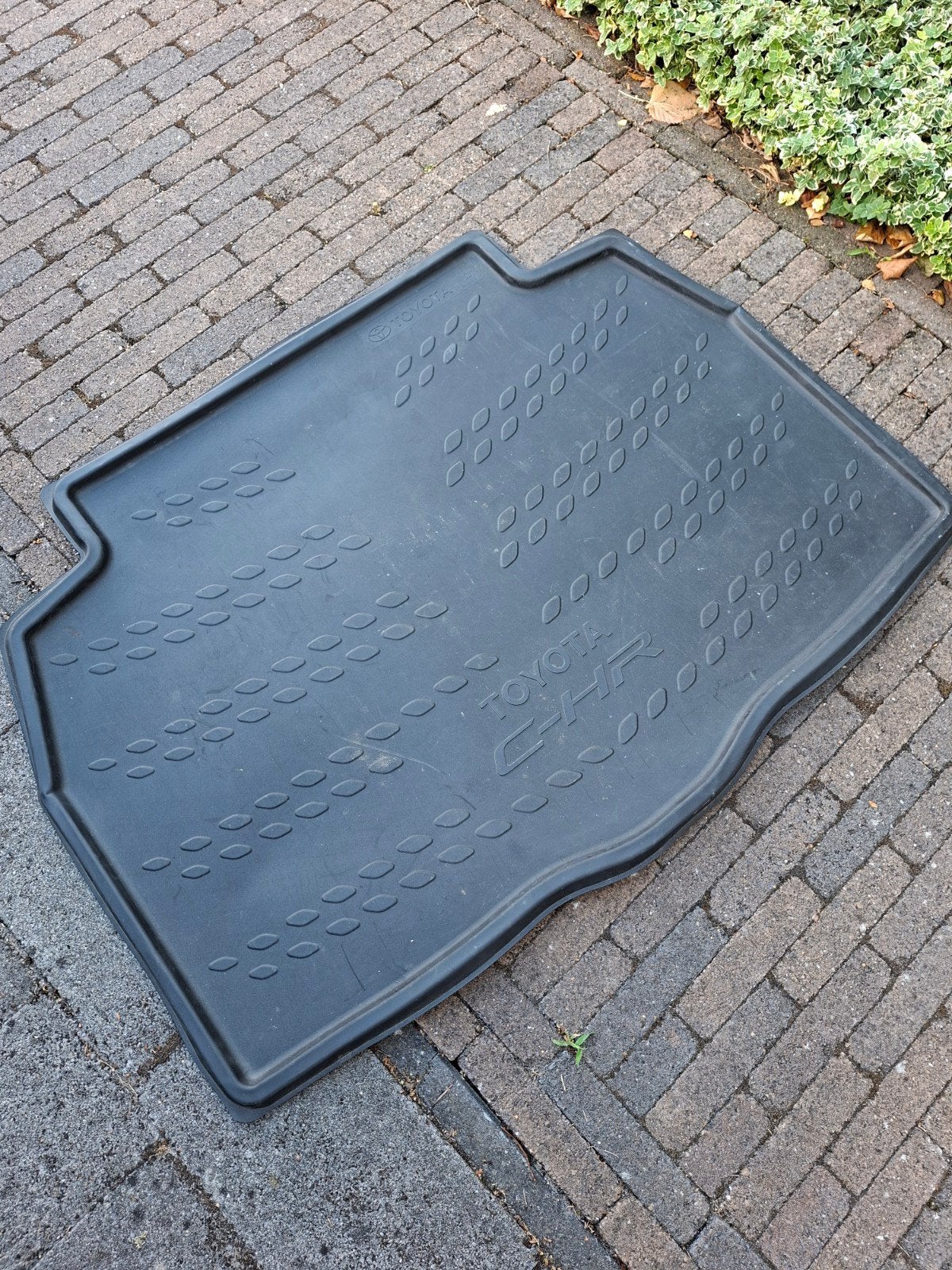 Toyota C-HR rubberen kofferbakmat, Ophalen, Gebruikt