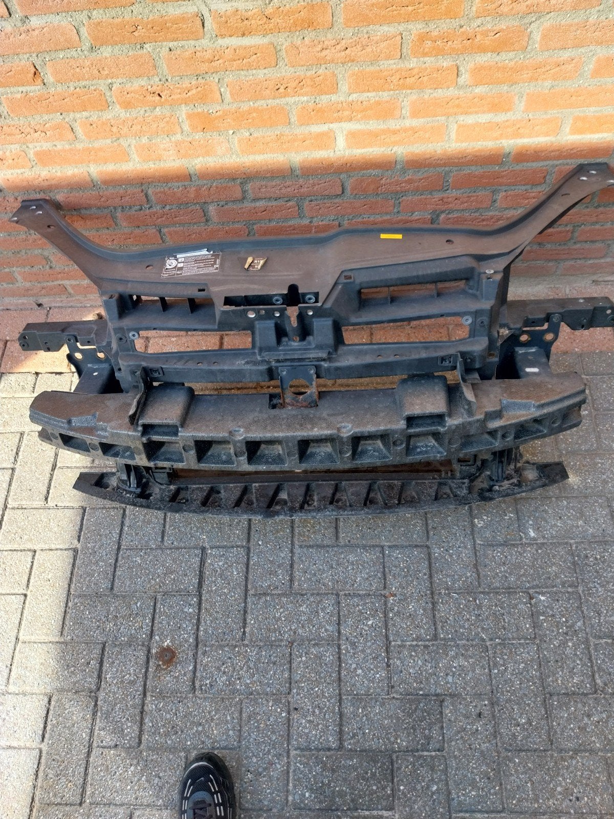 vw golf 5 Bumperbalk en frontpaneel - Gebruikt, Auto-onderdelen, Ophalen of Verzenden, Gebruikt, Voor, Bumper
