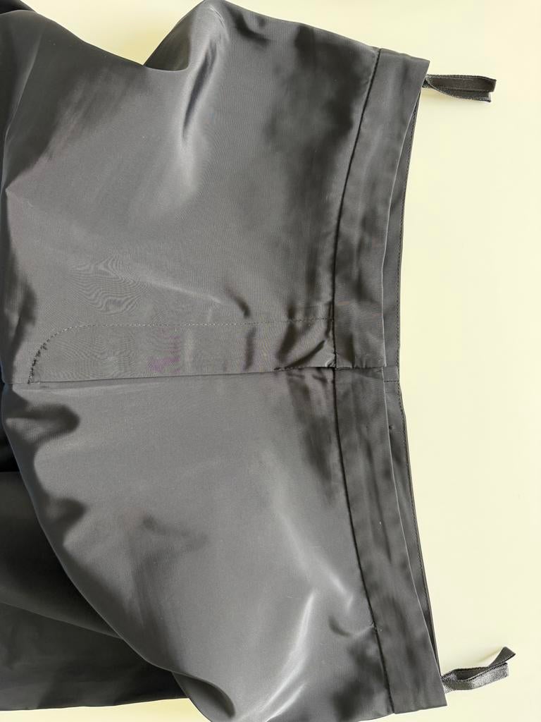 Zwarte smoking look glans broek Just B., Maat 38/40 (M), Zwart, Ophalen of Verzenden, Zo goed als nieuw