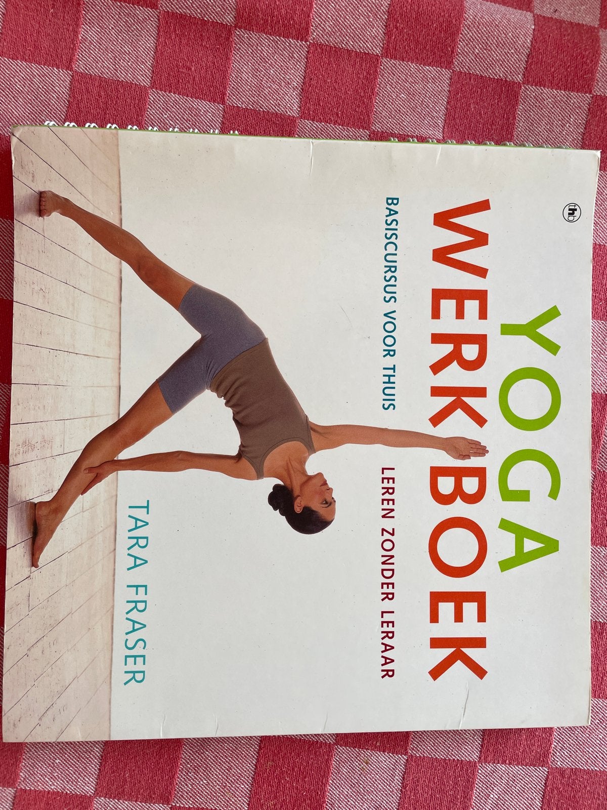 Yoga Werkboek: Basiscursus voor thuis, Boeken, Ophalen of Verzenden, Gelezen