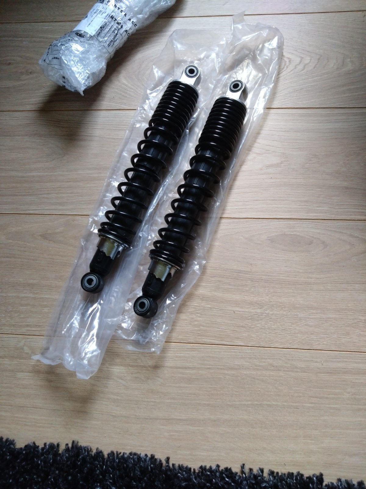 Aprilia SR GT 200 Schokdempers, Ophalen of Verzenden, Gebruikt