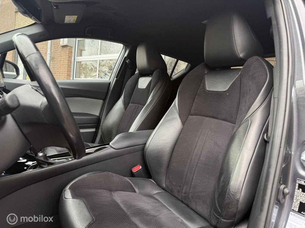 Toyota C-HR 1.8 Hybrid Style Ultimate Bi-Tone Alcantara Navi, Auto's, Toyota, Zwart, 4 cilinders, Automatische klimaatregeling