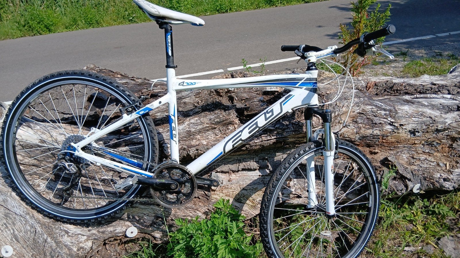 Felt Q700 Mountainbike - Wit/Blauw - Goede Staat, Gebruikt, Hardtail, Heren, 49 tot 53 cm