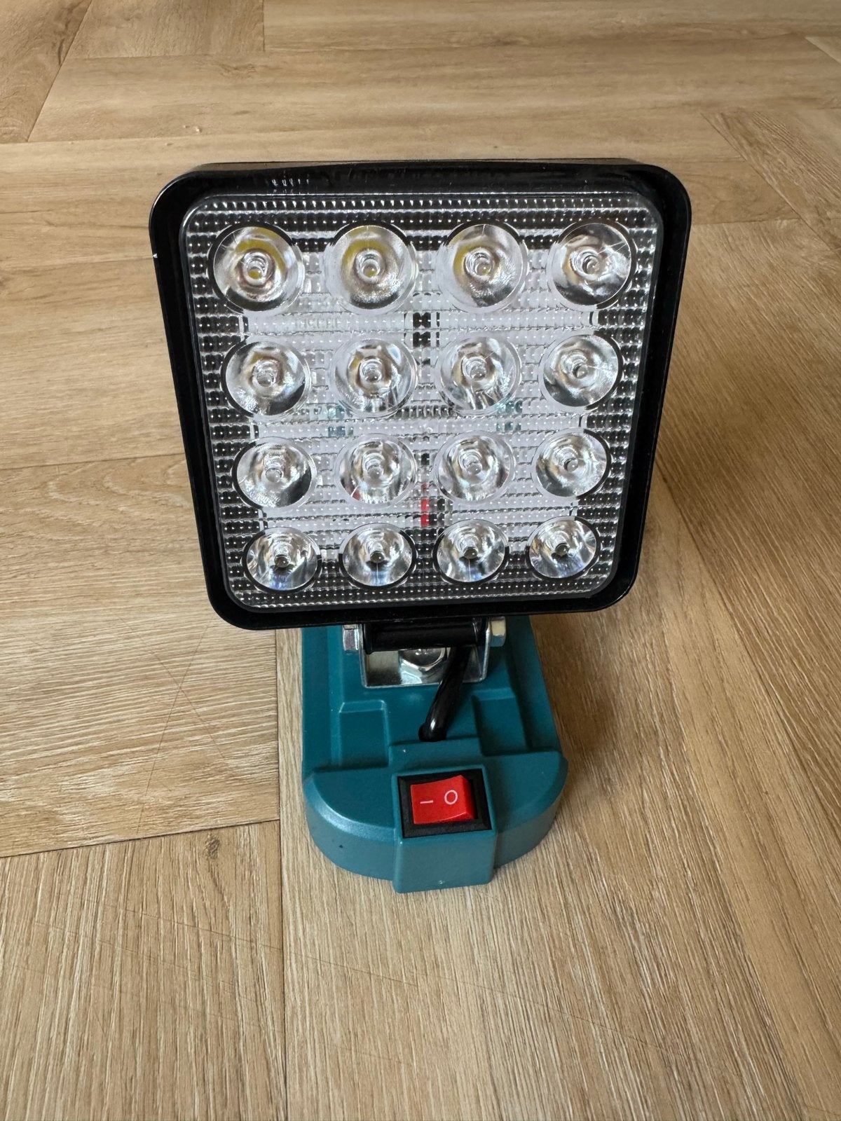LED Lamp Makita LXT 18V - Krachtige Werkverlichting, Ophalen, Gebruikt