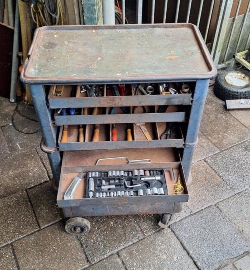 Gereedschapwagen Gereedschapskar
Gedore met inhoud zie foto, Ophalen, Gevuld, Gebruikt