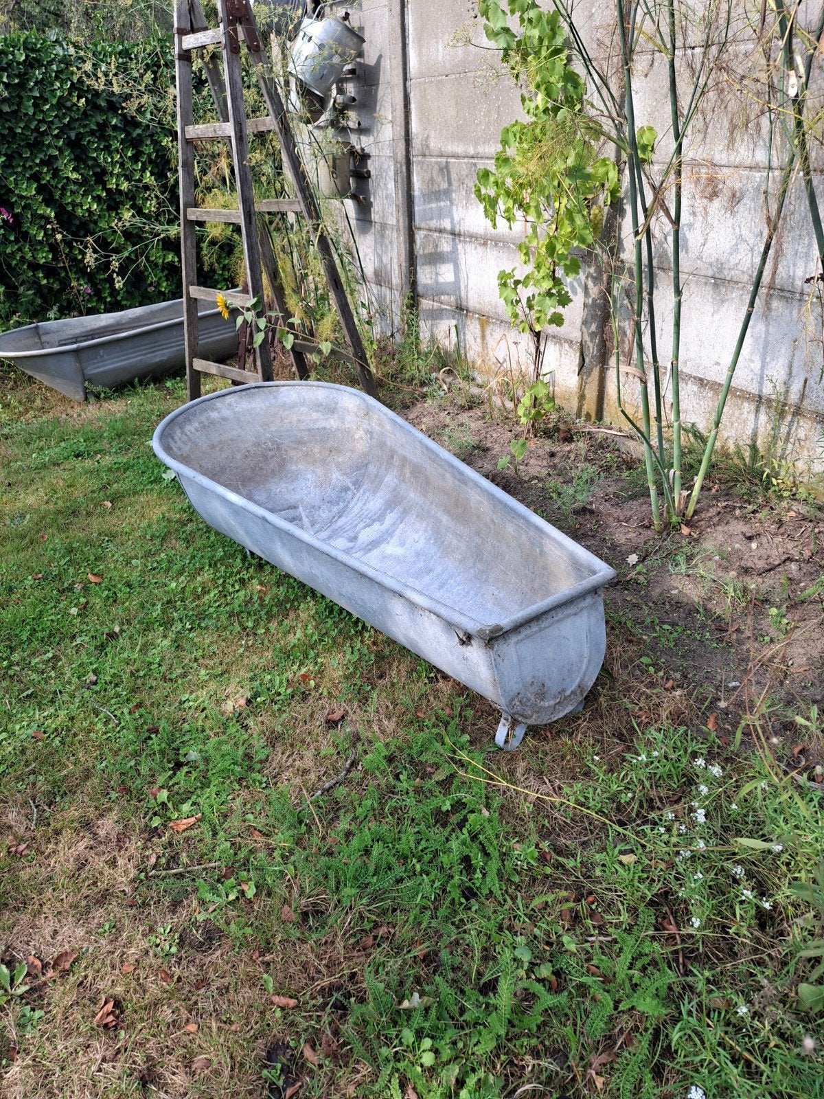Mooi gaaf zinken bad - Vintage waterdichte bak 170cm, Tuin en Terras, Bloembakken en Plantenbakken, Ophalen
