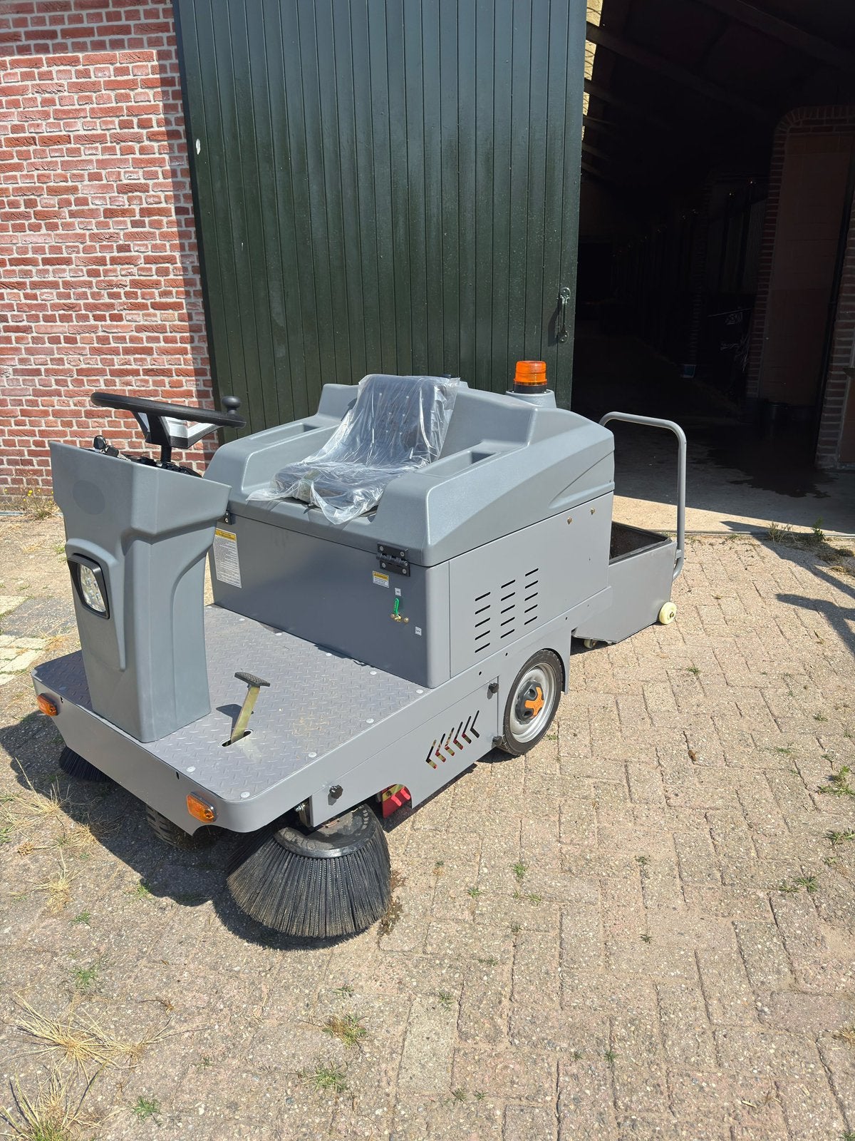 Veegmachine, Ophalen, Nieuw