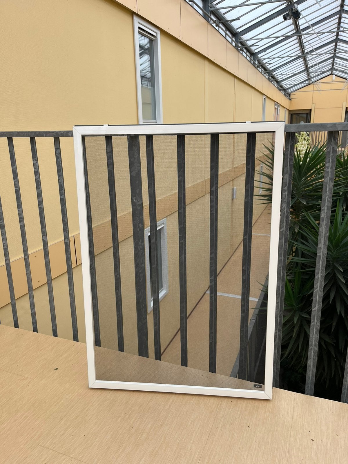 2 Luxaflex inzethorren 69,9 breed x 99,4 hoog Hellevoetsluis, Ophalen, Gebruikt, Kunststof, Minder dan 200 cm
