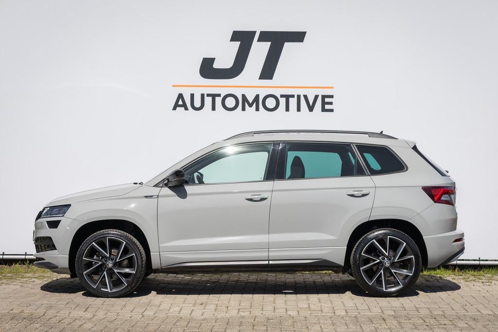 Skoda Karoq 1.5 TSI Sportline elektrische trekhaak | Stoelve, Auto's, Skoda, Euro 6, 4 cilinders, Bedrijf, 19 km/l