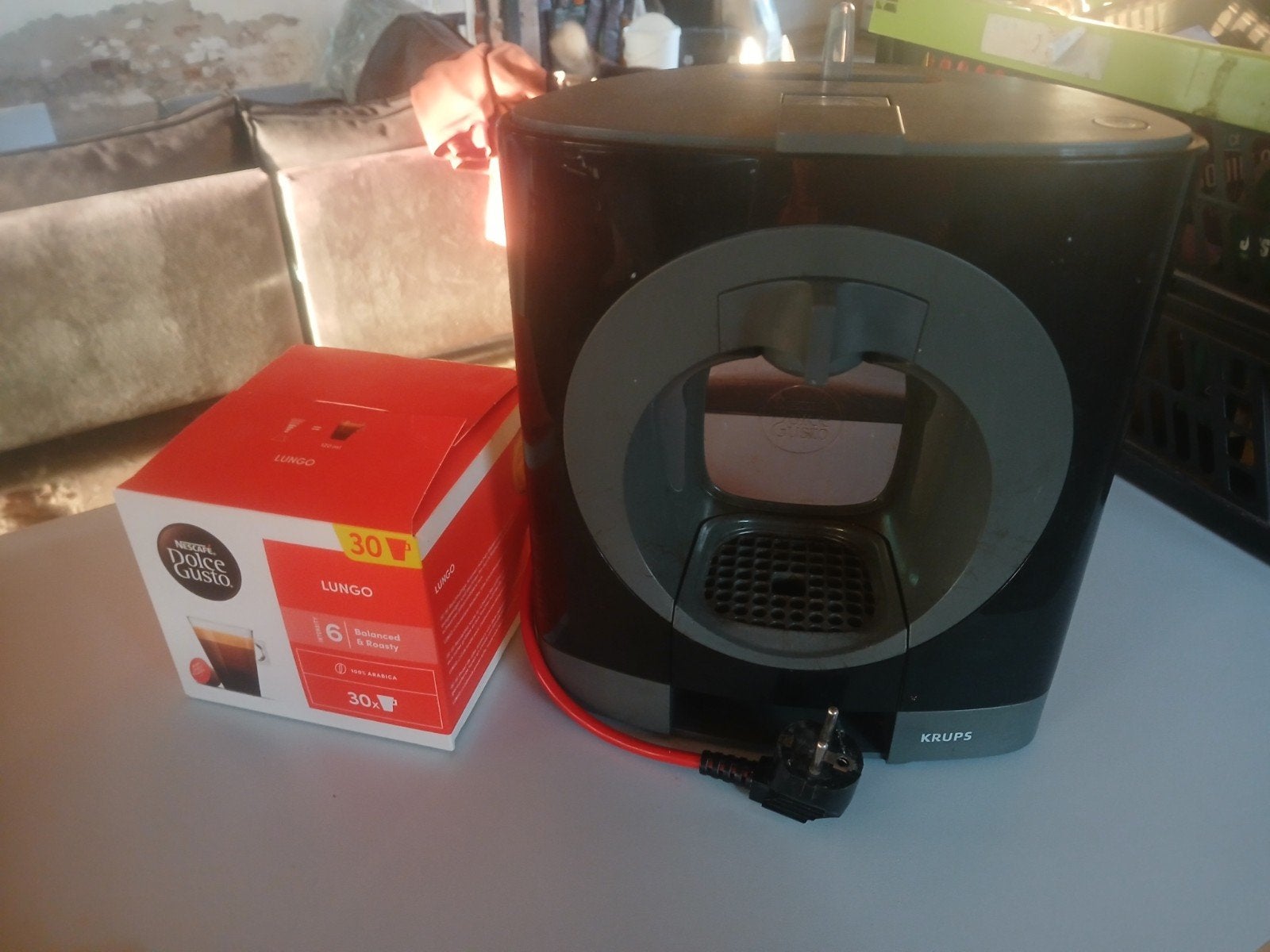 Nescafé Dolce Gusto Oblo Koffiezetapparaat, Ophalen, Koffiepads en cups, Koffiemachine, Zo goed als nieuw