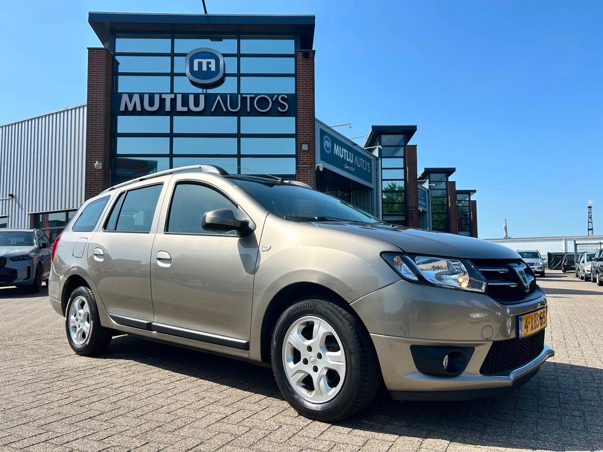 Dacia Logan MCV 0.9 TCe Prestige Cruise Airco NAP APK, Voorwielaandrijving, Parkeersensor, Bruin, Origineel Nederlands