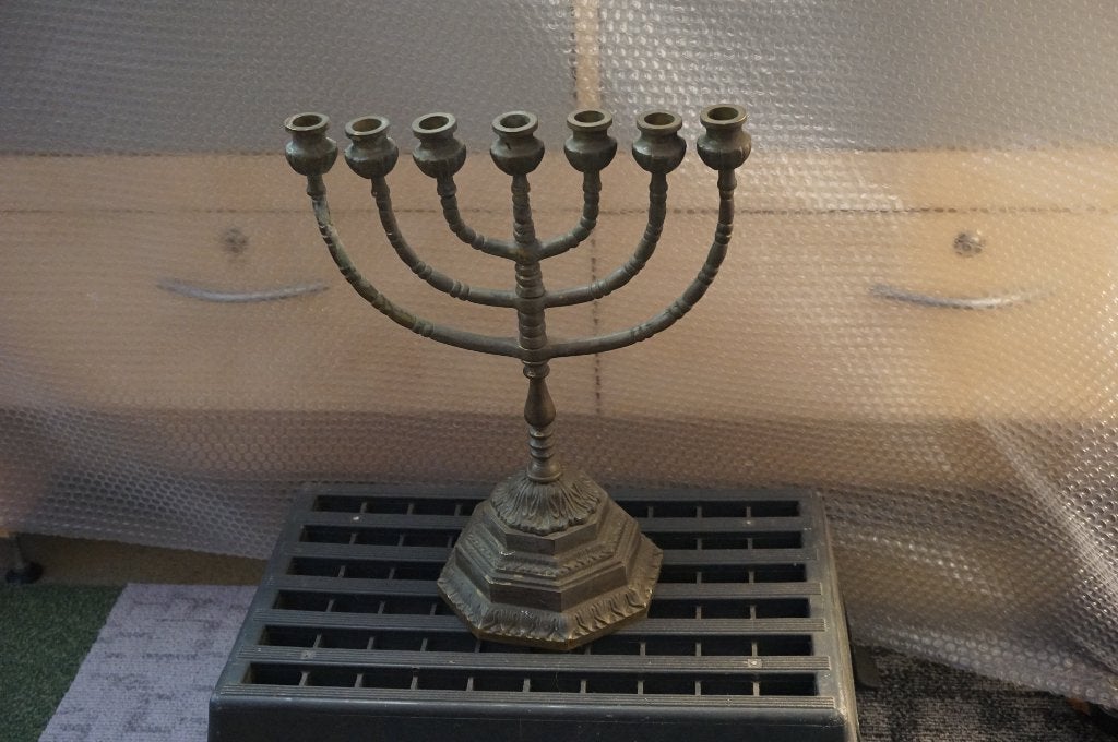 Zevenarmige messing Menora, traditionele joodse kandelaar, Ophalen of Verzenden, Koper of Brons