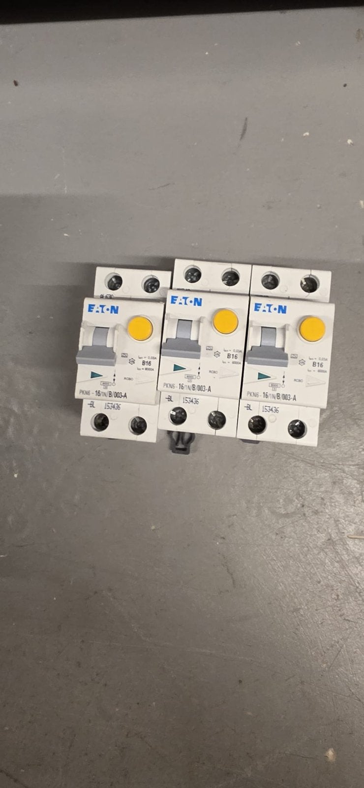 Eaton aardlek automaat allamat, Ophalen, Zo goed als nieuw, Eaton, Aardlekautomaat