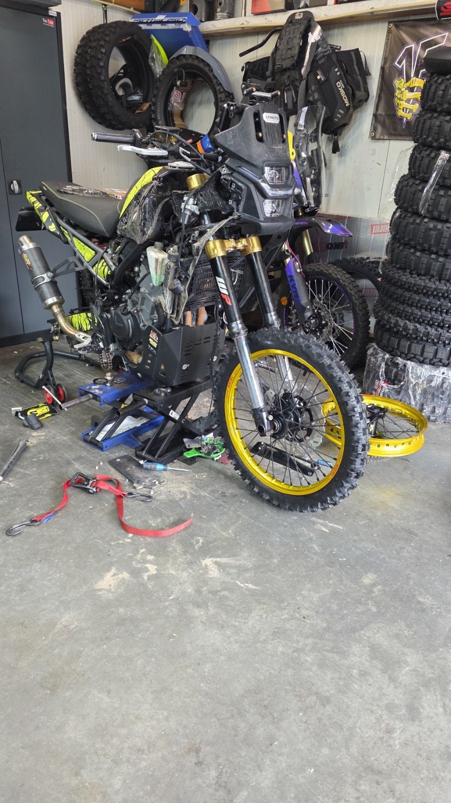 KTM 690SMC 2012 voorvork poten, Motoren, Ophalen of Verzenden, Gereviseerd
