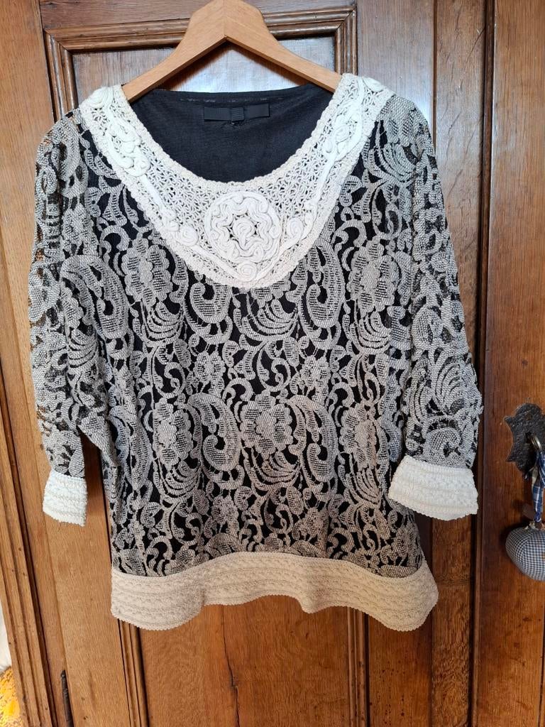 Elegante Blouse met Kant - Maat 42, Kleding | Dames, Ophalen of Verzenden, Gedragen, Maat 42/44 (L), Zwart