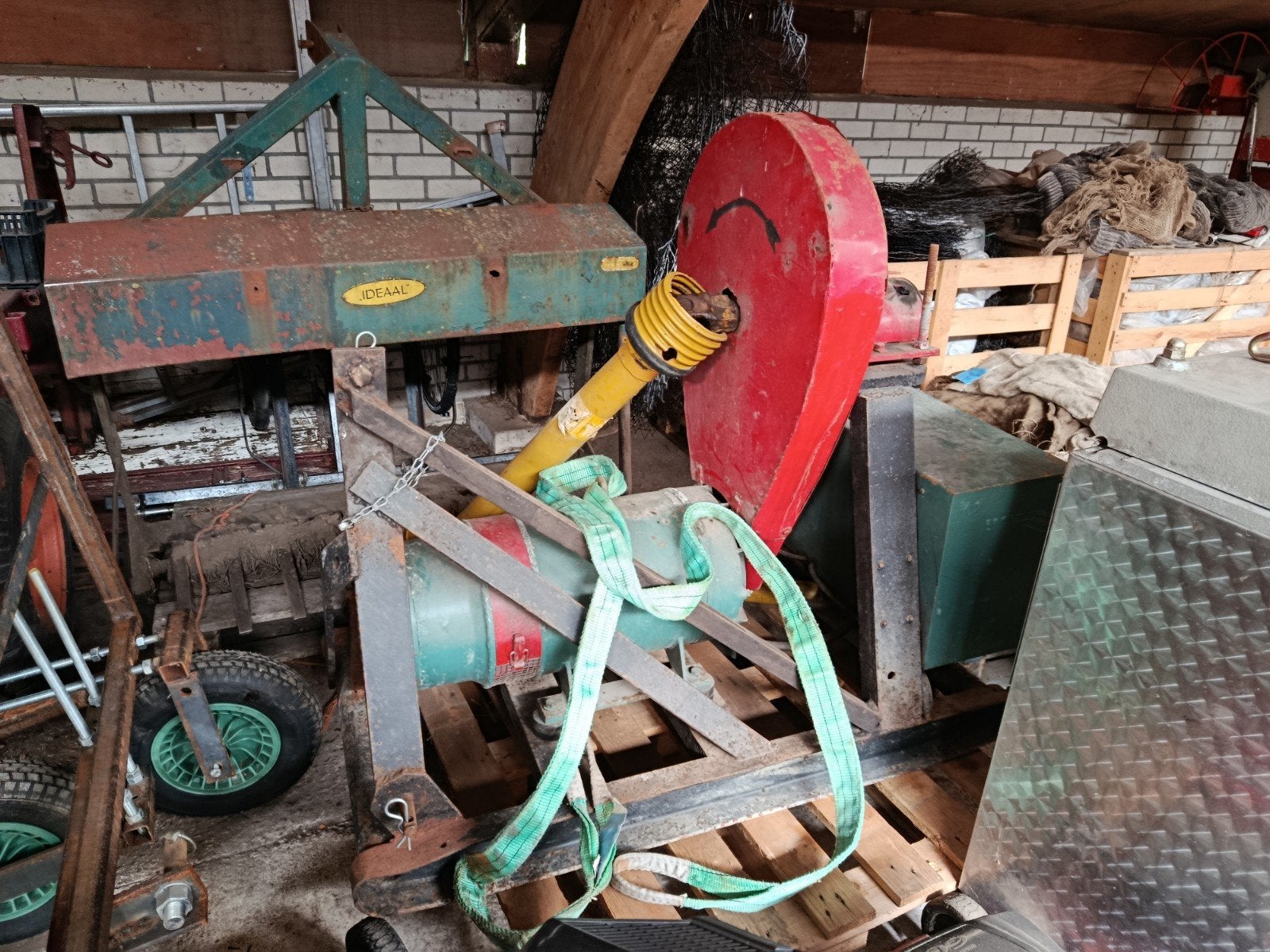 Generator voor achter de trekker met aftakas 32a 400volt, Ophalen, Gebruikt