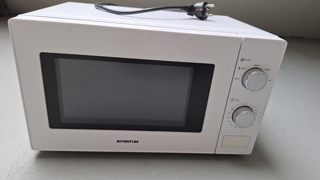 Inventum Vrijstaande Magnetron - Wit, Witgoed en Apparatuur, Magnetrons, Ophalen, Gebruikt, Magnetron, Draaiplateau