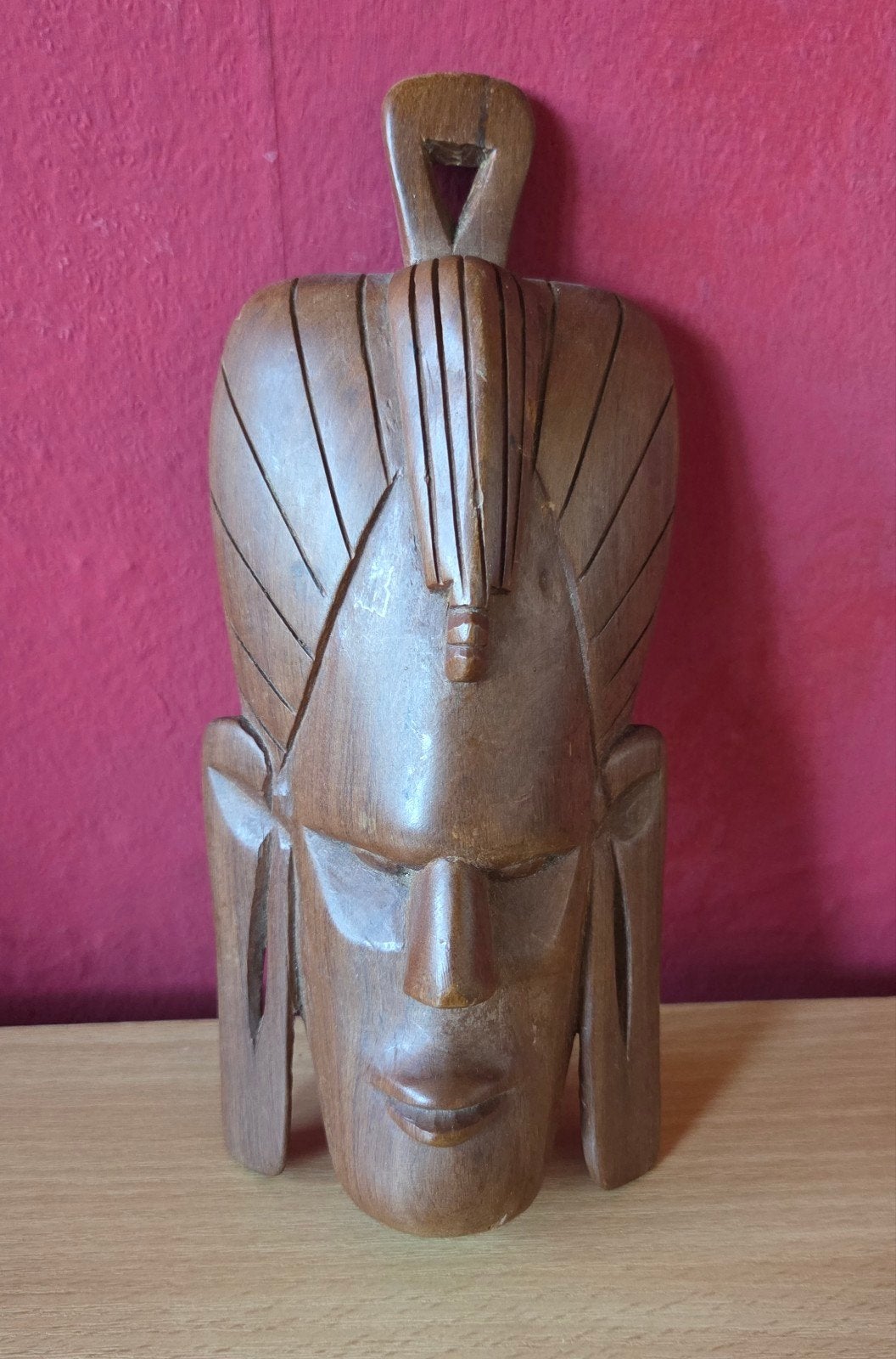 Afrikaans handgesneden houten masker, Ophalen of Verzenden, Handgemaakt, Wanddecoratie, Hout