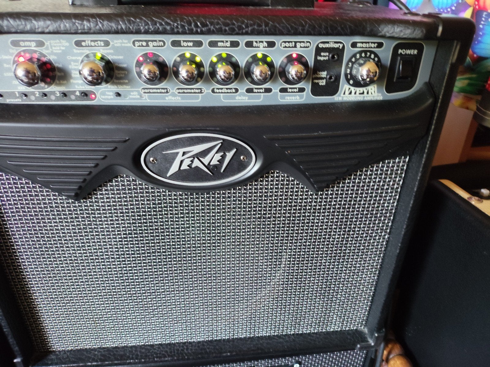 Peavey Vypyr 15W versterker + nieuw draadloos gitaarsysteem, Ophalen of Verzenden, Zo goed als nieuw, Gitaar, Minder dan 50 watt