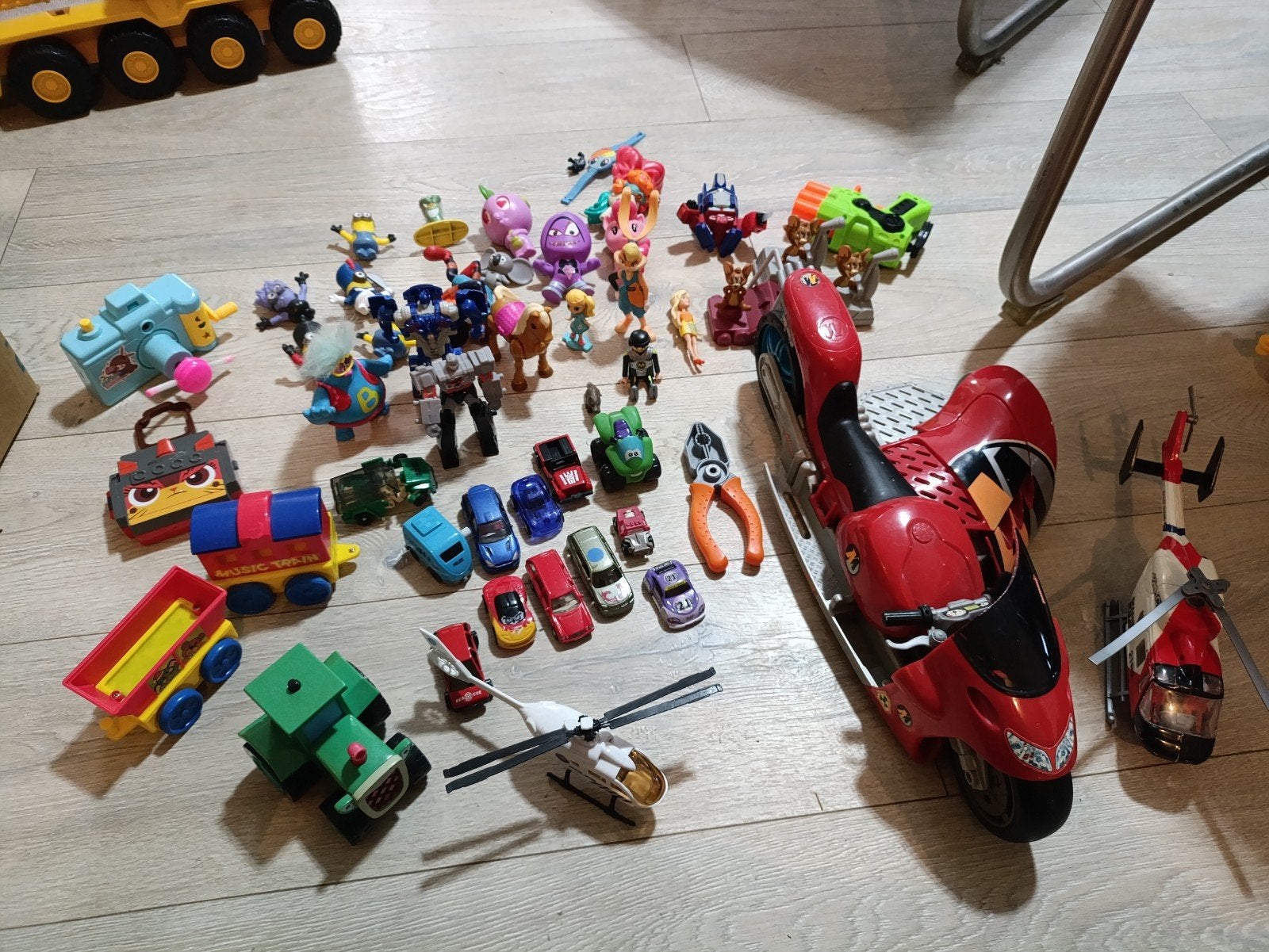 Grote set speelgoed: voertuigen, figuren en meer!, Ophalen of Verzenden, Gebruikt