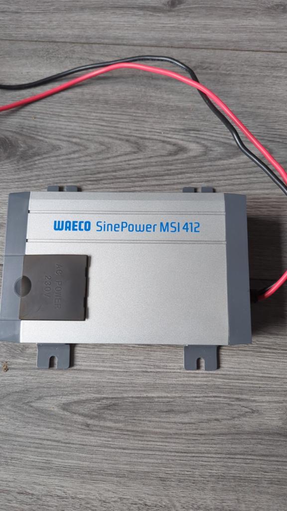 Pure Sine Wave Inverter 12v naar 230v 350w, Ophalen of Verzenden