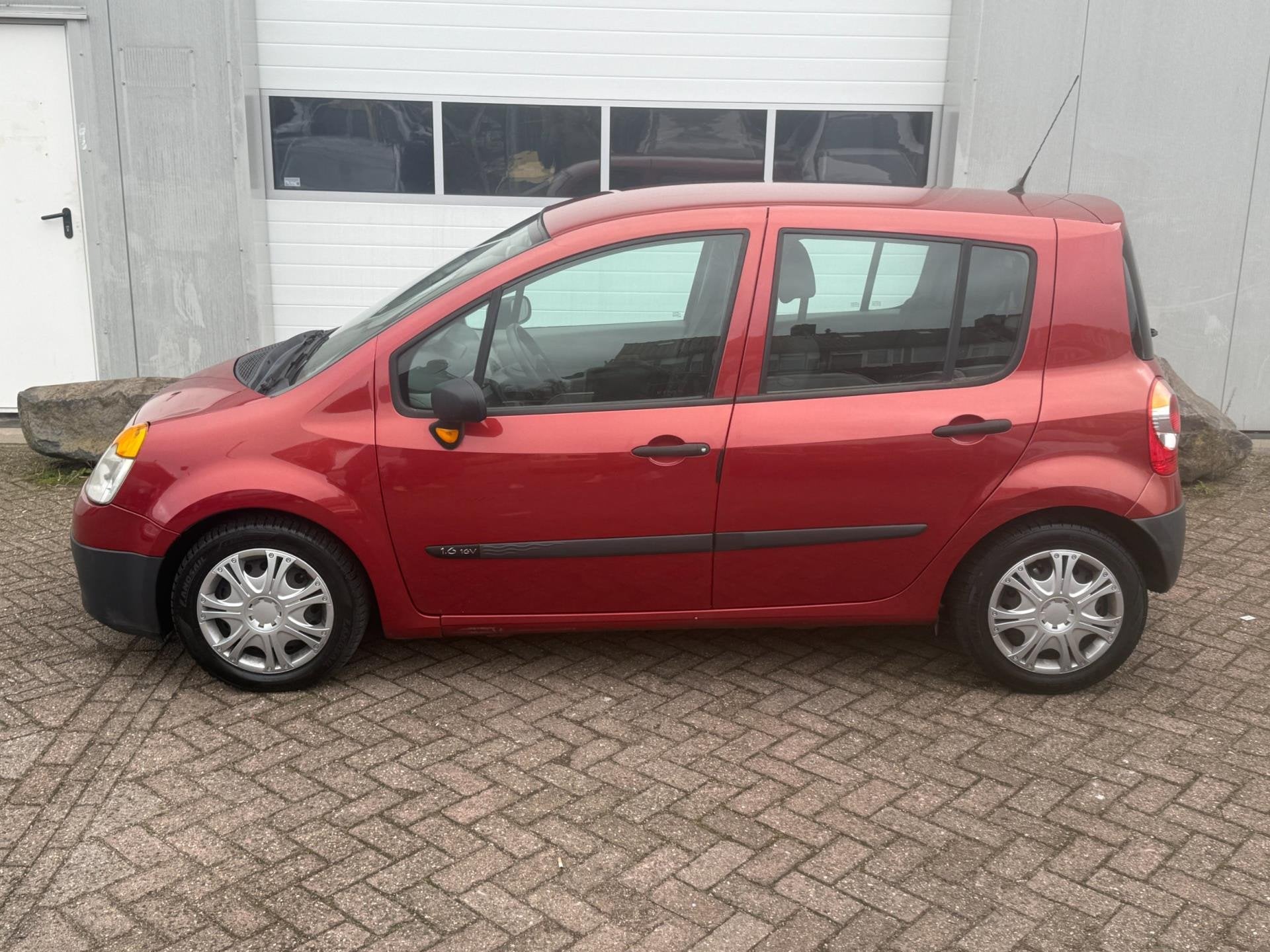 Renault Modus 1.6-16V Expression Comfort AUTOMAAT!, Auto's, Renault, Gebruikt, 4 cilinders, Startonderbreker, Origineel Nederlands