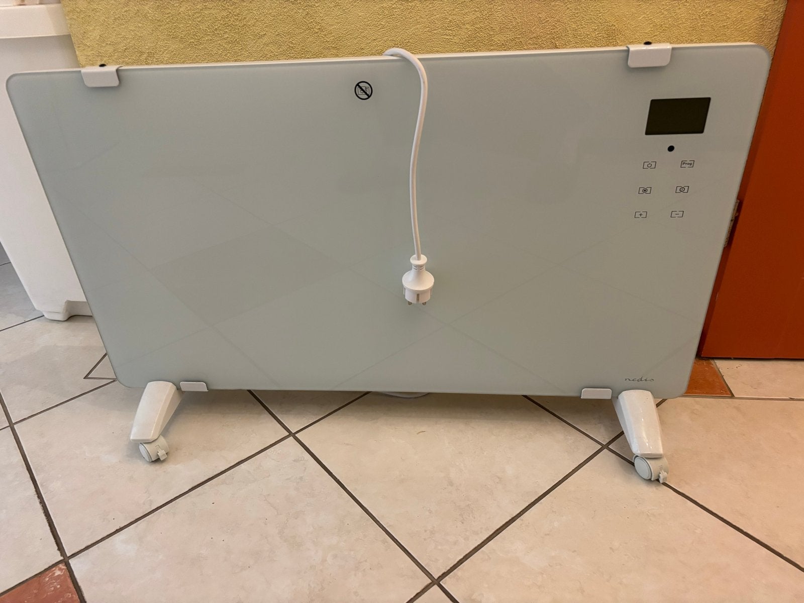 Nedis smartlife elektrische  radiator, 30 tot 80 cm, Kachel, Ophalen of Verzenden, Zo goed als nieuw