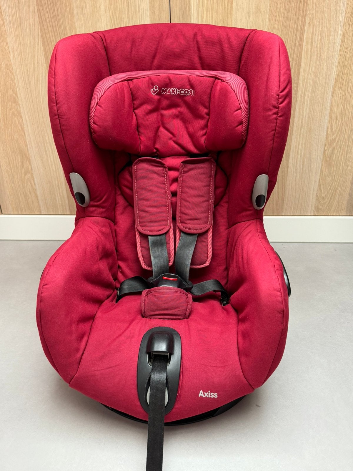 Maxi-Cosi Axiss autostoel - 90 graden draaibaar, Ophalen, 9 t/m 18 kg, Slaapstand, Maxi-Cosi