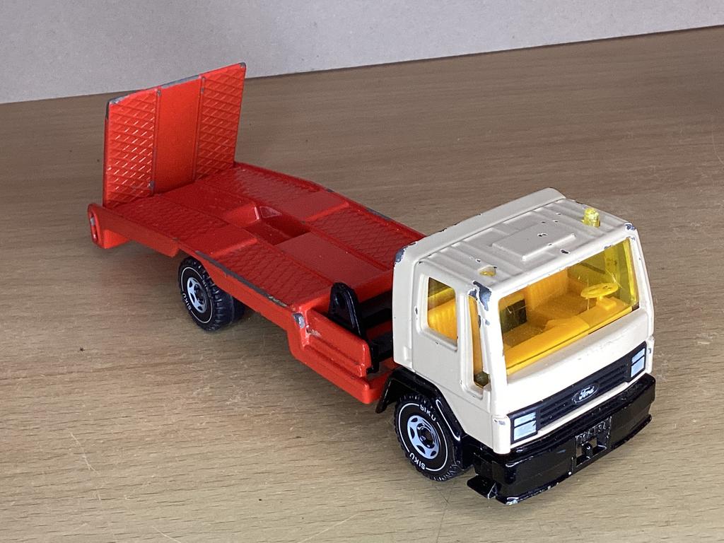 Ford Cargo van Siku, Ophalen of Verzenden, Gebruikt, Bus of Vrachtwagen, SIKU