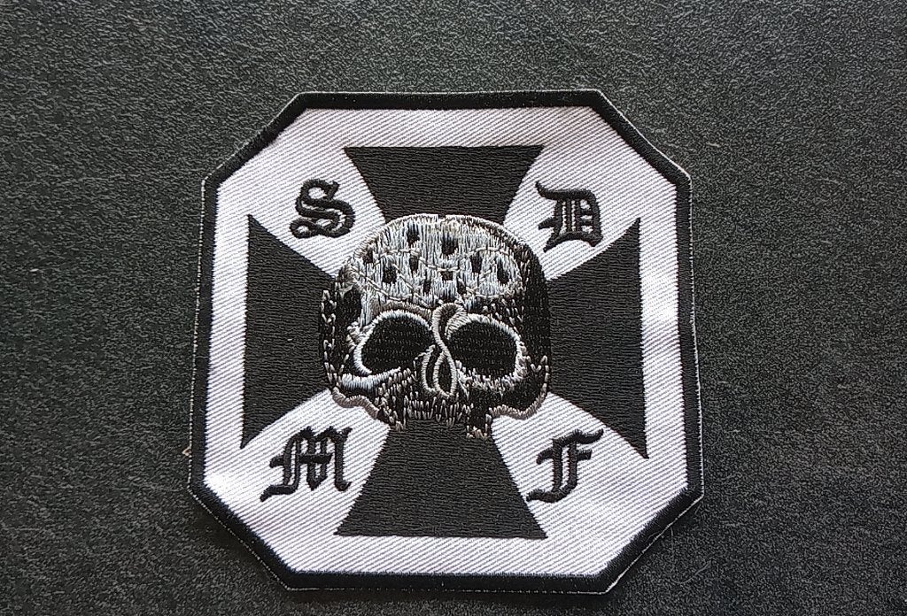 Black label society l mooie  patch b45--10 x 10 cm metal, Verzenden, Nieuw, Kleding